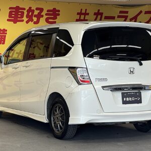 FREED HV　フリードハイブリッド　【車検２年付】