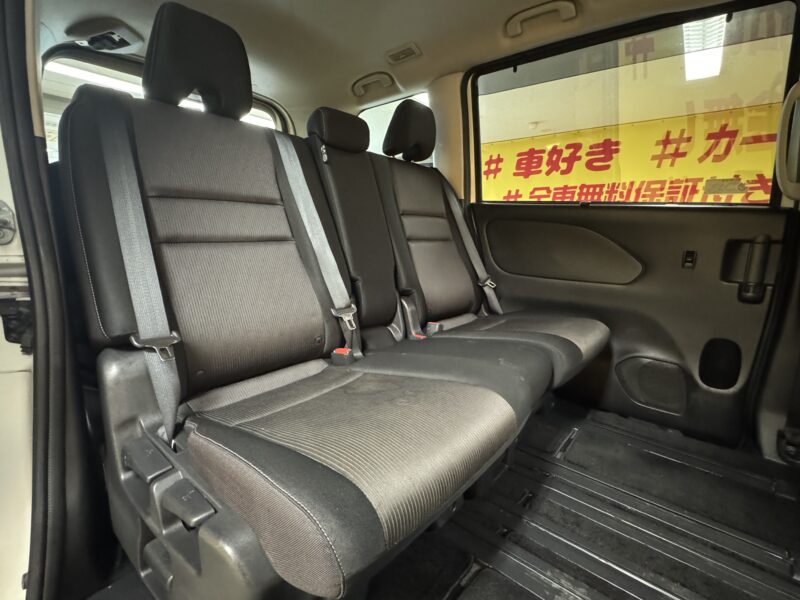 SERENA セレナ ハイウェイスター VセレクションⅡ【特別仕様車】【車検2年付】