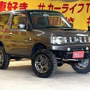 Jimny　ジムニー　クロスアドベンチャー【カスタム】【５MT】【４ＷＤ】【ターボ】