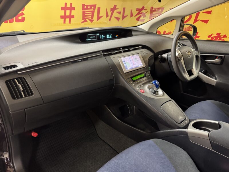 PRIUS プリウス S 【車検2年付】