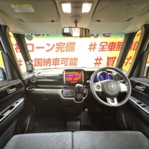 N-BOXカスタム　G・Lパッケージ