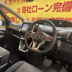 SERENA　セレナ　ハイウェイスター　Vセレクション【特別仕様車】【車検２年付】