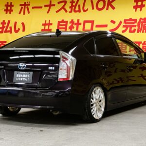 PRIUS　プリウス　Ｓ　【車検２年付】