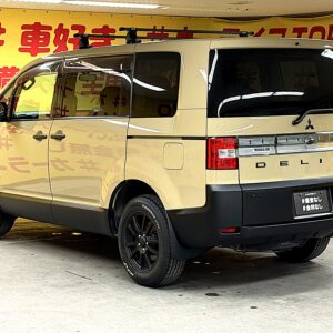 DELICA デリカD5 シャモニー 【4WD】【カスタム】【特別仕様車】【車検2年付】