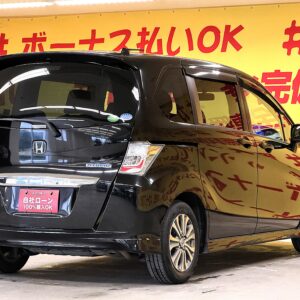 FREED　フリードHV　ジャストセレクション　【総合評価優良車】　【車検2年付】