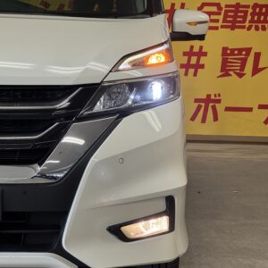 SERENA　セレナ　ハイウェイスター　Vセレクション【特別仕様車】【車検２年付】