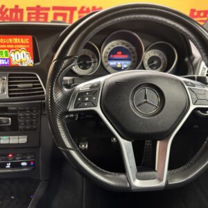 MERCEDES BENZ　メルセデスベンツ　Ｅ250　クーペ　ＡＭＧスポーツパッケージ【総合評価優良車】【車検２年付】
