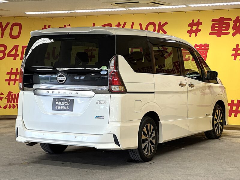 SERENA セレナ ハイウェイスター Vセレクション【特別仕様車】【車検2年付】