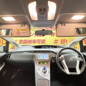 PRIUS　プリウス　Ｓ　【車検２年付】