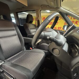 SERENA　セレナ　ハイウェイスター　Vセレクション【特別仕様車】【車検２年付】