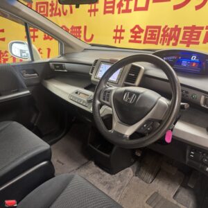 FREED HV　フリードハイブリッド　【車検２年付】