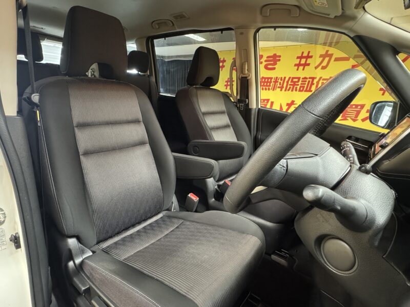 SERENA セレナ ハイウェイスター VセレクションⅡ【特別仕様車】【車検2年付】