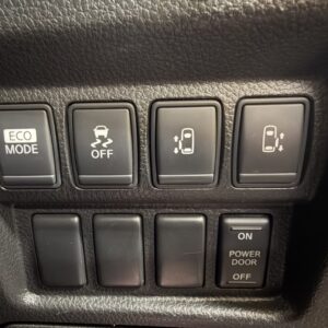 ELGRAND エルグランド ２５０ハイウェイスター　アーバンクロム【特別仕様車】【１年保証】