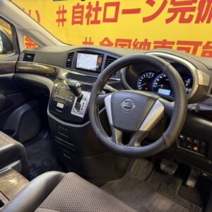 ELGRAND　エルグランド　350ハイウェイスター アーバンクロム 【特別仕様車】【カスタム】