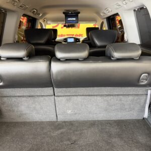 ELGRAND　エルグランド　350ハイウェイスター アーバンクロム 【特別仕様車】【カスタム】