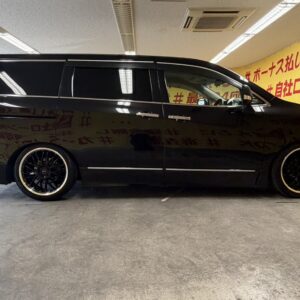ELGRAND　エルグランド　350ハイウェイスター アーバンクロム 【特別仕様車】【カスタム】