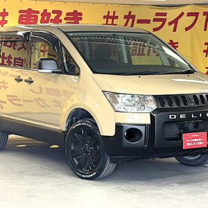 DELICA　デリカD5　エクシード２　【4WD】【カスタム】【特別仕様車】【車検2年付】【月々3万円台～OK】