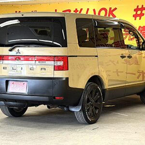 DELICA　デリカD5　エクシード２　【4WD】【カスタム】【特別仕様車】【車検2年付】【月々3万円台～OK】