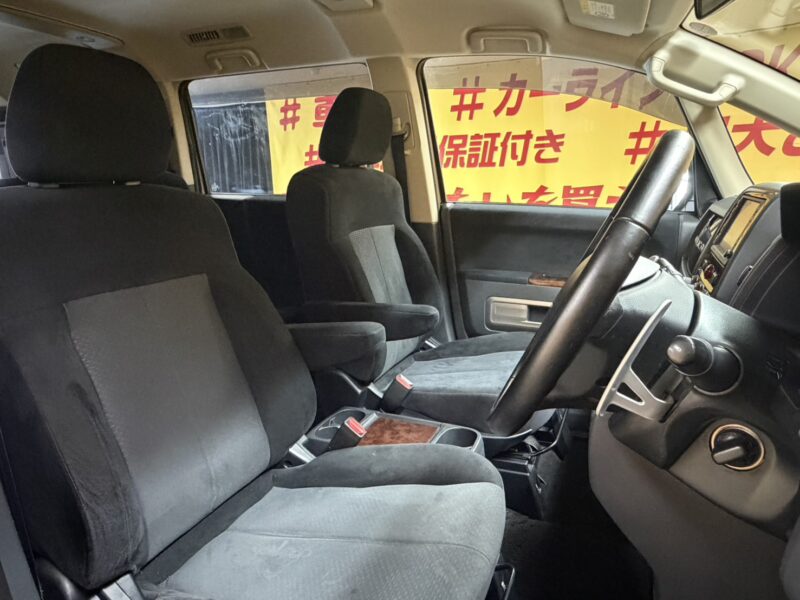 DELICA デリカD5 エクシード2 【4WD】【カスタム】【特別仕様車】【車検2年付】【月々3万円台~OK】