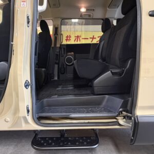 DELICA　デリカD5　エクシード２　【4WD】【カスタム】【特別仕様車】【車検2年付】【月々3万円台～OK】