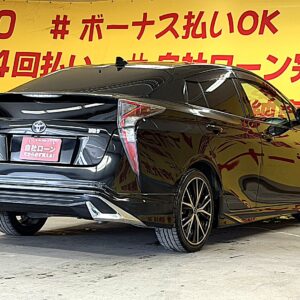 PRIUS　プリウス　S　【総合評価優良車】【カスタム】