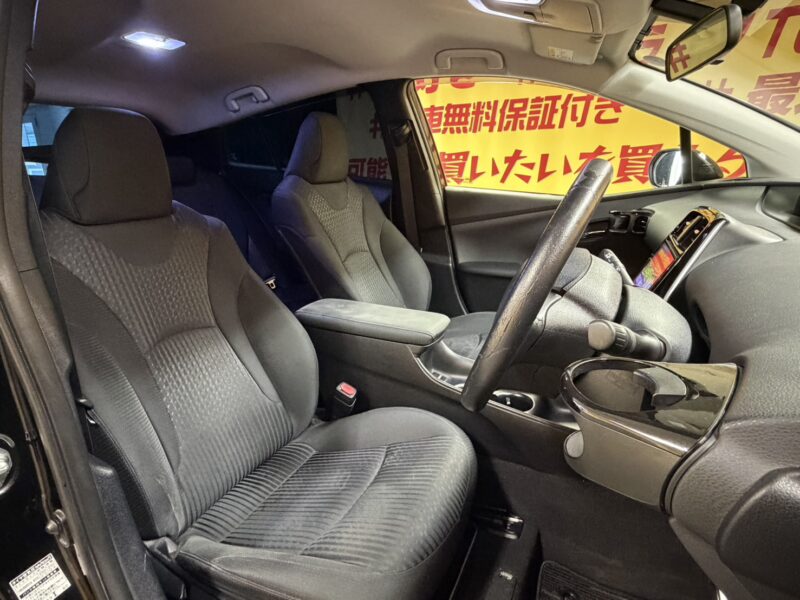 PRIUS プリウス S 【総合評価優良車】【カスタム】