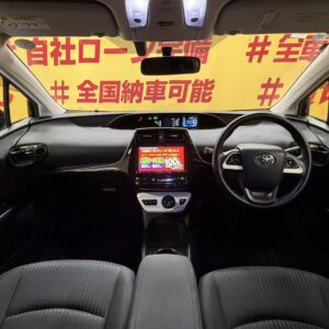 PRIUS　プリウス　S　【総合評価優良車】【カスタム】