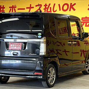 N-BOX カスタム G・Lパッケージ【車検2年付】