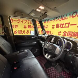 N-BOX カスタム G・Lパッケージ【車検2年付】