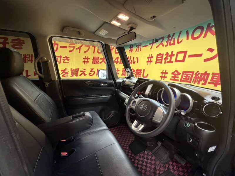 N-BOX カスタム G・Lパッケージ【車検2年付】