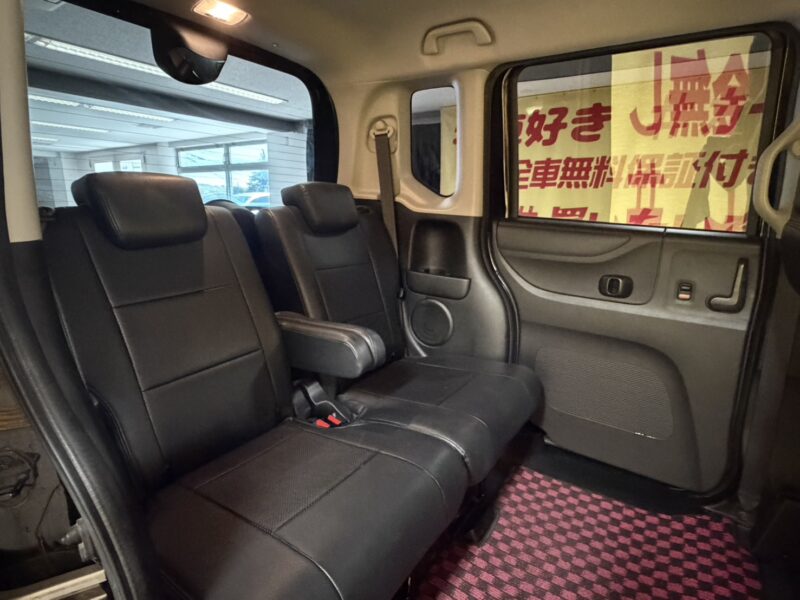 N-BOX カスタム G・Lパッケージ【車検2年付】