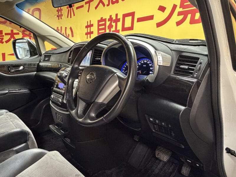 ELGRAND エルグランド ライダー 黒クロスシート マニュアルシート 【特別仕様車】【総合評価優良車】【車検2年付】