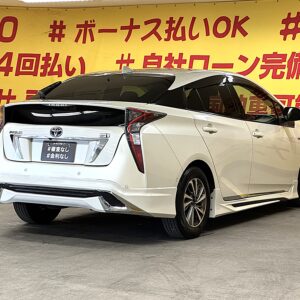 PRIUS　プリウス　Sセーフティプラス 【特別仕様車】【カスタム】【車検２年付】