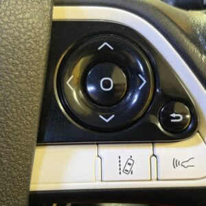 PRIUS　プリウス　Sセーフティプラス　【総合評価優良車】【特別仕様車】【カスタム】【車検2年付】