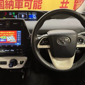 PRIUS　プリウス　Sセーフティプラス 【特別仕様車】【カスタム】【車検２年付】