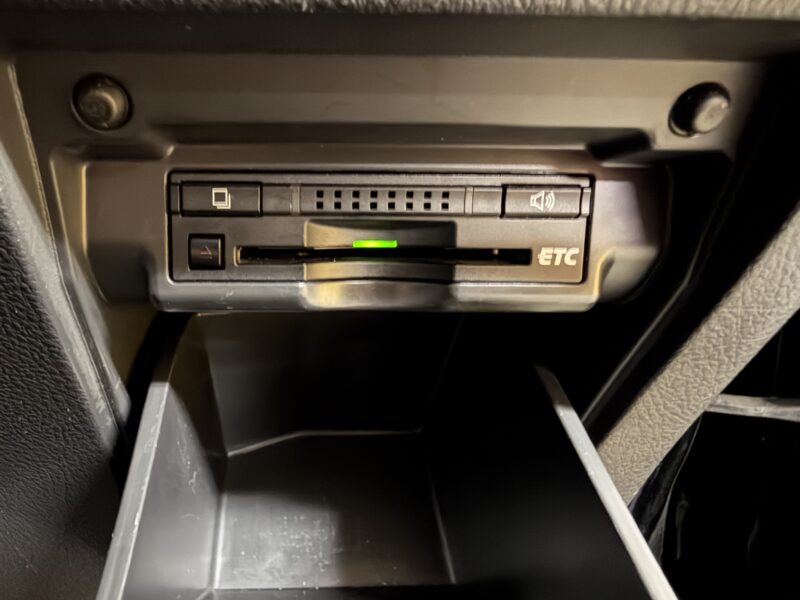 VELLFIRE ヴェルファイア 2.4Z プラチナセレクション2 タイプゴールド【特別仕様車】【車検2年付】