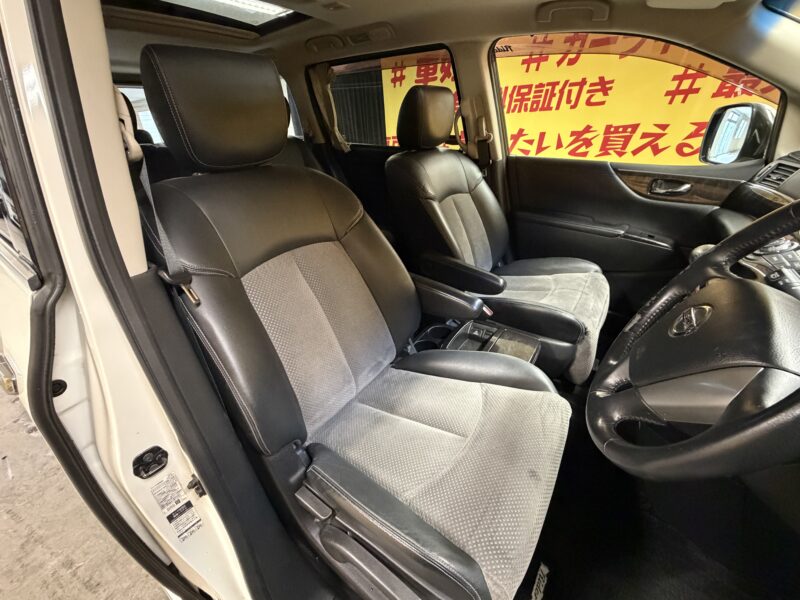 ELGRAND エルグランド ライダー 黒クロスシート マニュアルシート 【特別仕様車】【総合評価優良車】【車検2年付】