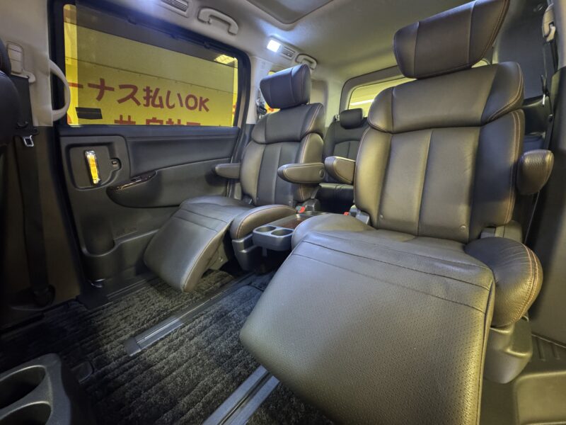 ELGRAND エルグランド 350 ハイウェイスタープレミアム 【総合評価優良車】【カスタム】【4WD】【ワンオーナー】