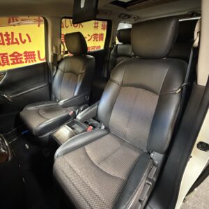 ELGRAND エルグランド ２５０ハイウェイスター　【車検２年付】