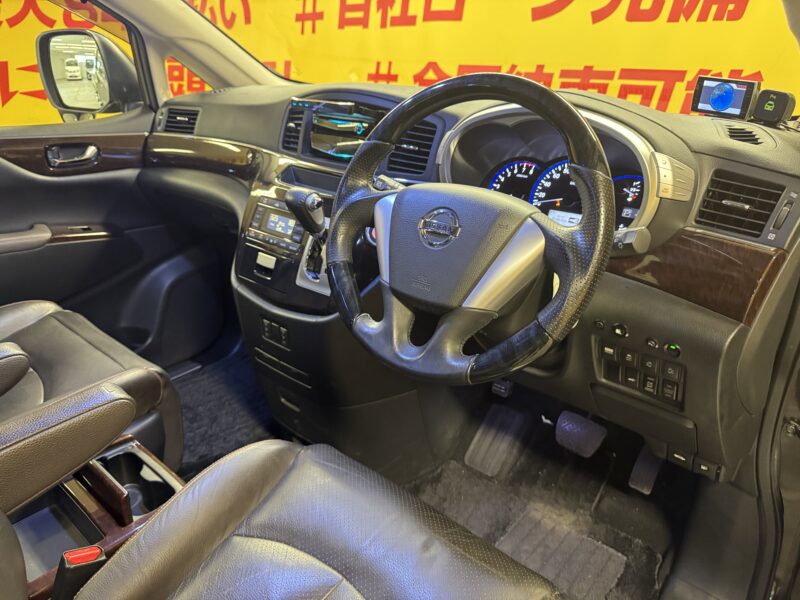 ELGRAND エルグランド 350 ハイウェイスタープレミアム 【総合評価優良車】【カスタム】【4WD】【ワンオーナー】