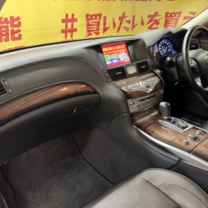 FUGA　フーガハイブリッド　VIPパッケージ　【総合評価優良】【車検２年付】
