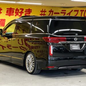 ELGRAND エルグランド 350 ハイウェイスタープレミアム 【総合評価優良車】【カスタム】【4WD】【ワンオーナー】