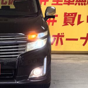 ELGRAND エルグランド ２５０ハイウェイスター【車検２年付】