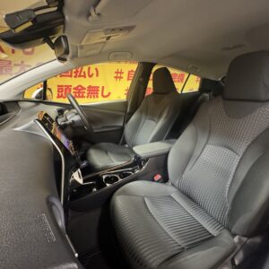PRIUS　プリウス　Sセーフティプラス 【特別仕様車】【カスタム】【車検２年付】