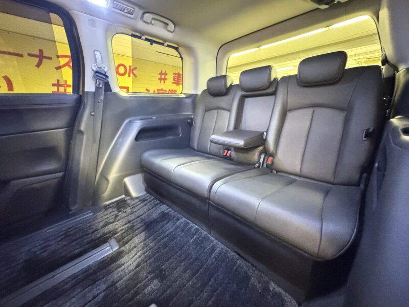 ELGRAND エルグランド 350 ハイウェイスタープレミアム 【総合評価優良車】【カスタム】【4WD】【ワンオーナー】