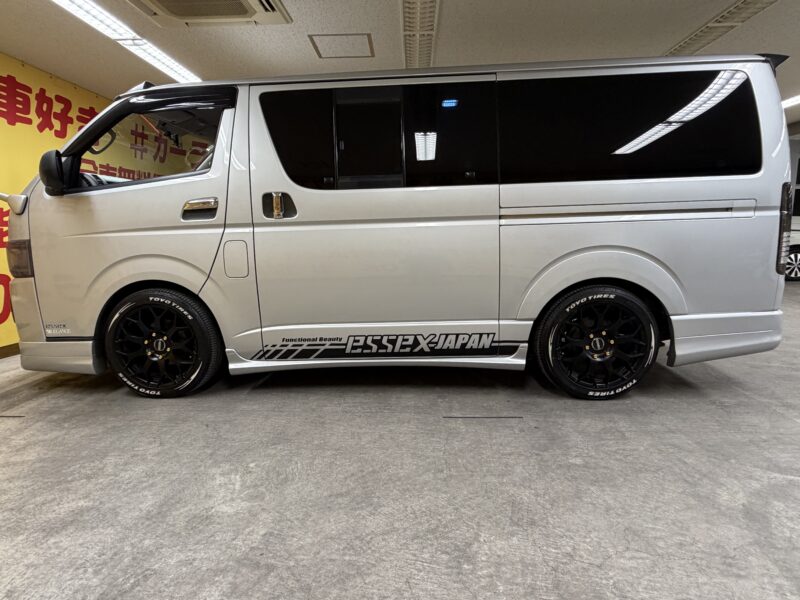 HIACE ハイエース スーパーGL 2型【総合評価優良】【カスタム】【車検1年付】