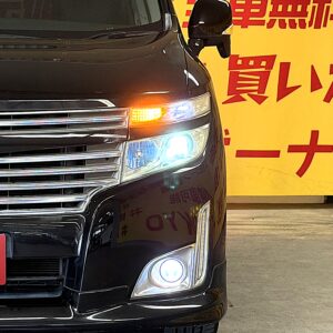 ELGRAND　エルグランド　250ハイウェイスター　ブラックレザー【車検2年付】