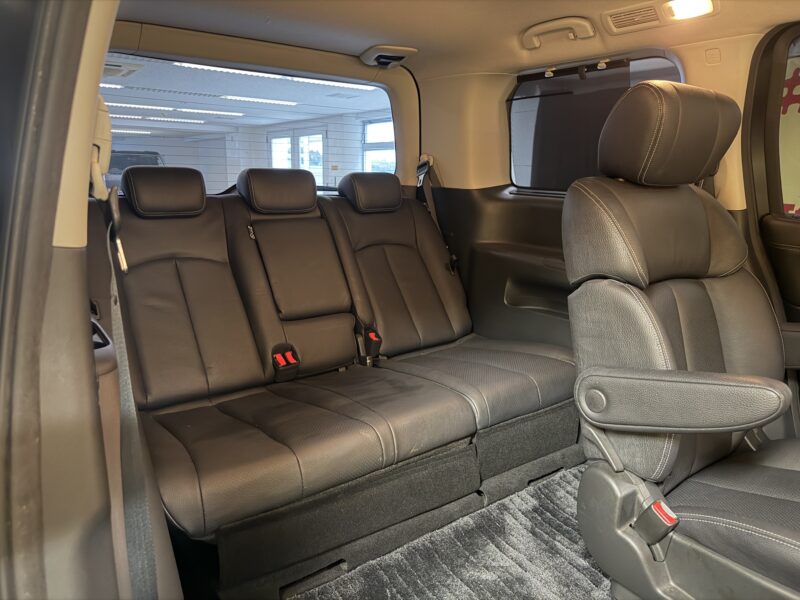ELGRAND エルグランド 250ハイウェイスター ブラックレザー【車検2年付】