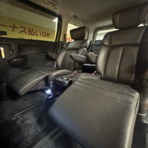 ELGRAND　エルグランド　350ハイウェイスター　プレミアム