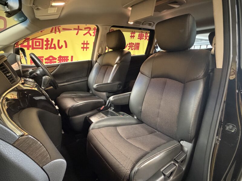 ELGRAND エルグランド 350ハイウェイスター 【4WD】